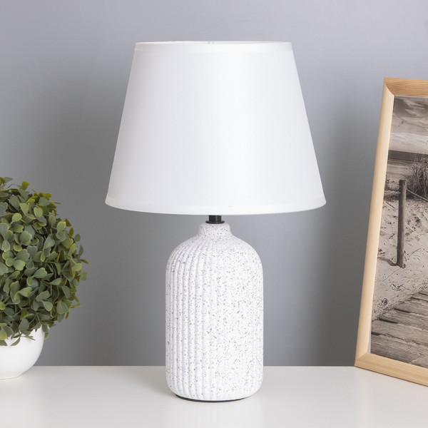 Изображение товара Прикроватная лампа Risalux Беатрис 10429276 (белый)