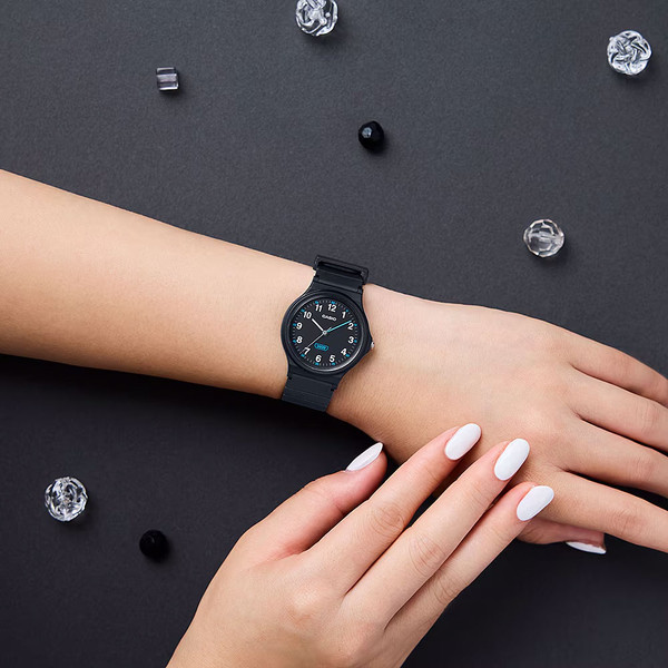 Изображение товара Часы наручные унисекс Casio LQ-24B-1B