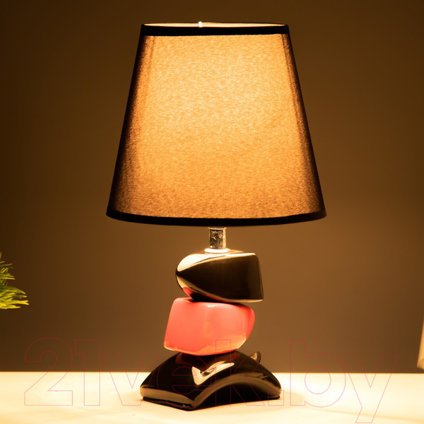 Изображение товара Прикроватная лампа Risalux Дасия 7984502 (черный/красный)