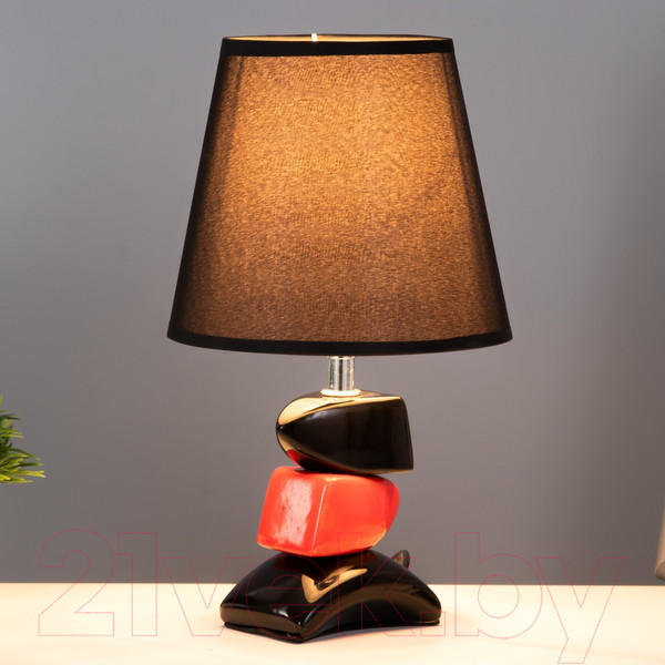Изображение товара Прикроватная лампа Risalux Дасия 7984502 (черный/красный)