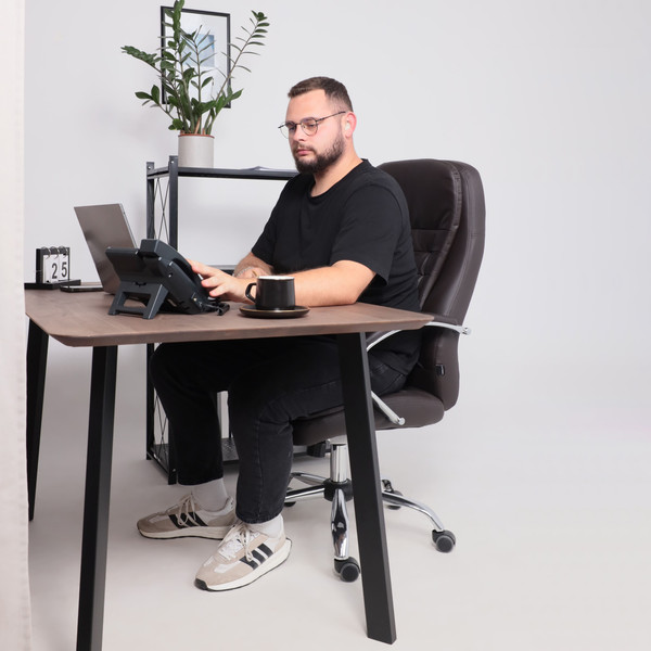 Изображение товара Кресло офисное AksHome Richard (коричневый)