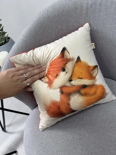 Изображение товара Подушка декоративная MATEX Fluffy. Рыжики / 61-687 (белый/оранжевый/лососевый)