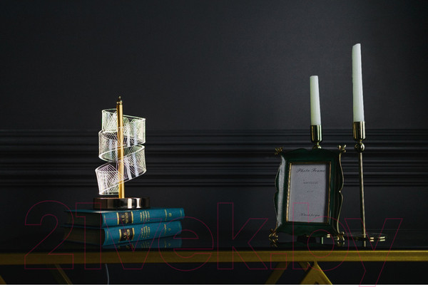 Изображение товара Ночник Risalux Спираль 7879381 (золото)