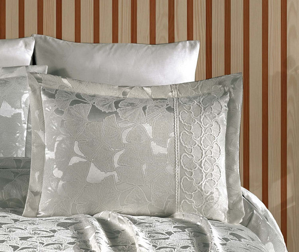 Изображение товара Набор текстиля для спальни DO&CO Karanfil 240x260 / 12252 (серый)