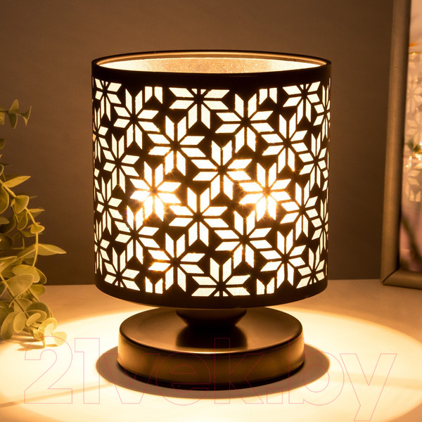 Изображение товара Прикроватная лампа Risalux Олеандр / 4432783 (черный)