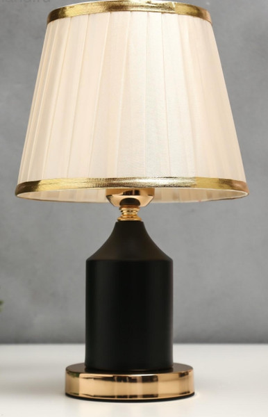 Изображение товара Прикроватная лампа Risalux 16136/1BK / 5147890 (черный/золото)
