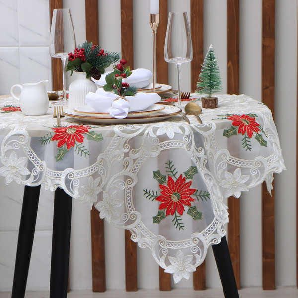 Изображение товара Скатерть Этель Пуансеттия 120x150 / 10150826