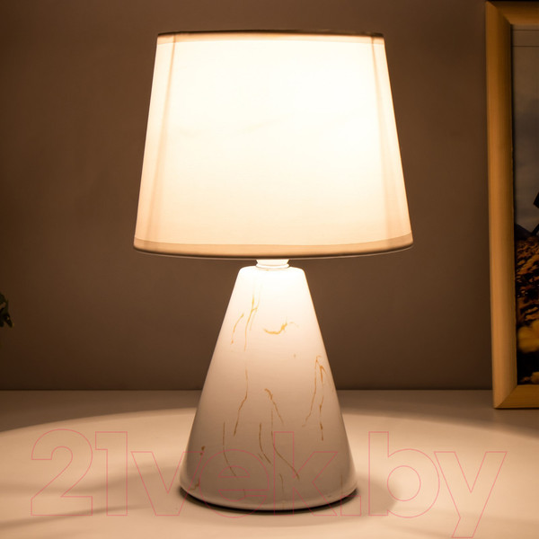 Изображение товара Прикроватная лампа Risalux Брианна 7984491 (белый)