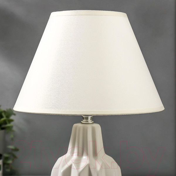 Изображение товара Прикроватная лампа Risalux 21198/1 / 4738548 (белый)