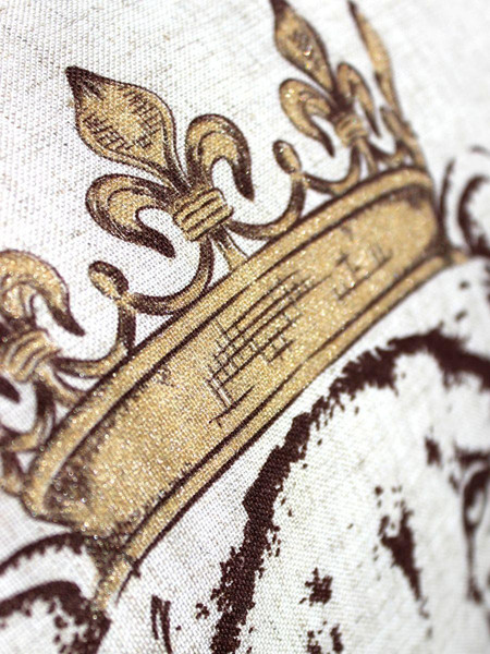 Изображение товара Подушка декоративная MATEX Bibop Line Король собака в очках / 32-243 (серый/золото/коричневый)