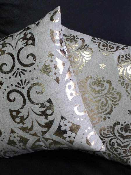 Изображение товара Подушка декоративная MATEX Luxury Line. Волны / 42-709 (светло-золотистый)