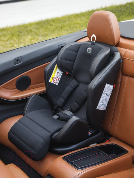 Изображение товара Автокресло Amarobaby Favorite Isofix С усиленной боковой поддержкой / AB24-20FAV/0910 (черный/графит)
