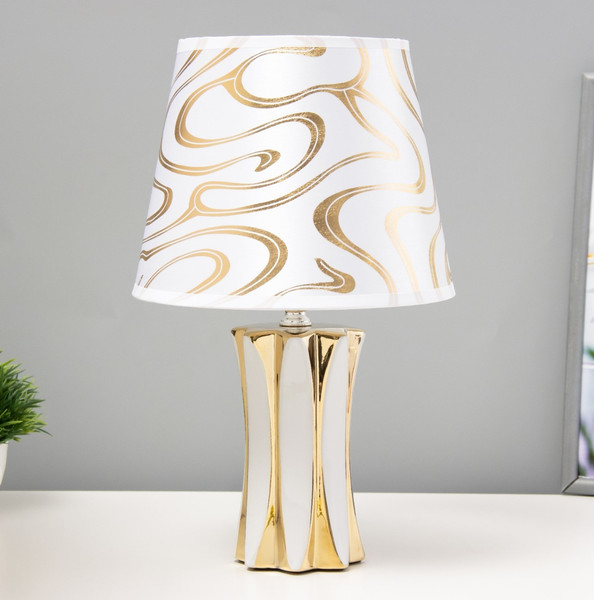 Изображение товара Прикроватная лампа Risalux Сабина 9673026 (золото/белый)