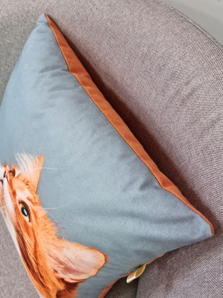 Изображение товара Подушка декоративная MATEX Fantasy Animals. Рыжий кот / 58-878 (серый/оранжевый/белый)