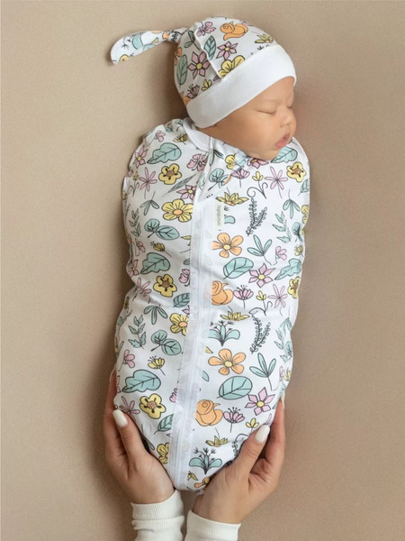 Изображение товара Пеленка-кокон детская Amarobaby Soft Hugs Цветы / AMARO-5701SH2-CV-68 (р.68-74)
