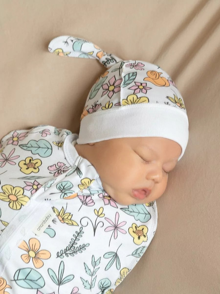 Изображение товара Пеленка-кокон детская Amarobaby Soft Hugs Цветы / AMARO-5701SH2-CV-68 (р.68-74)