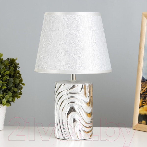 Изображение товара Прикроватная лампа Risalux Калиса 9947728 (серебро)