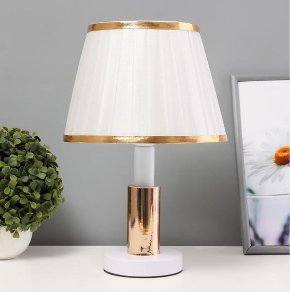 Изображение товара Прикроватная лампа Risalux Алми 10186135 (белый/золото)