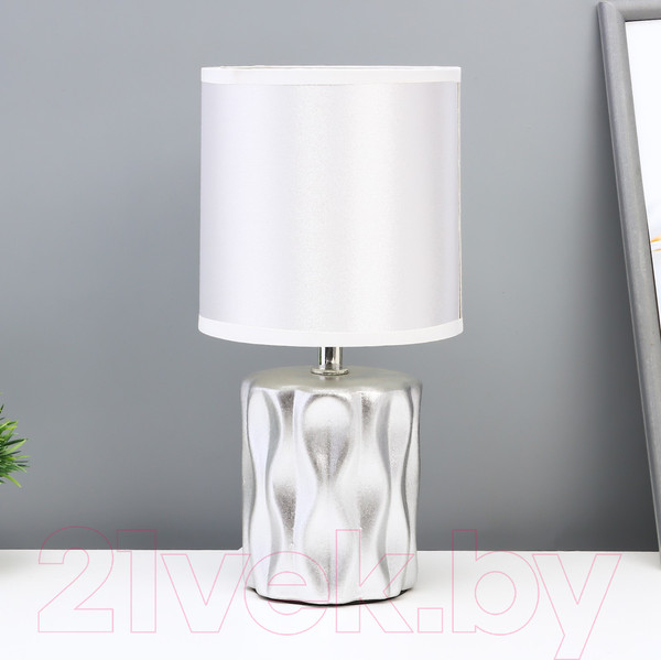 Изображение товара Прикроватная лампа Risalux Мюриэль 10229357 (серебро)