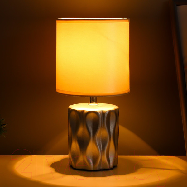 Изображение товара Прикроватная лампа Risalux Мюриэль 10229357 (серебро)