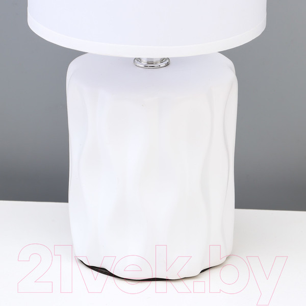 Изображение товара Прикроватная лампа Risalux Мюриэль 10229358 (белый)