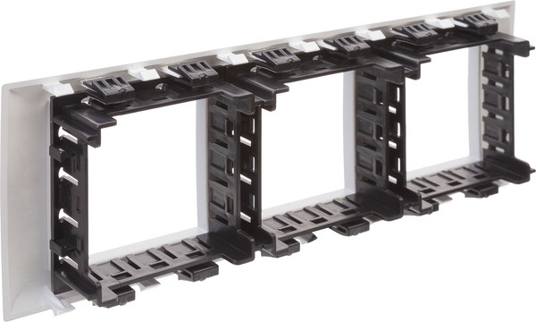 Изображение товара Рамка для выключателей и розеток DKC Avanti 4404916 (серебристый металлик)