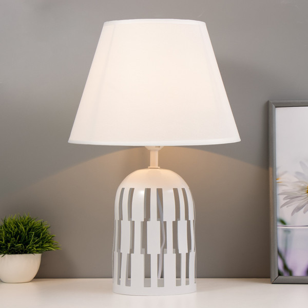 Изображение товара Прикроватная лампа Risalux Трезария 9497166 (белый)