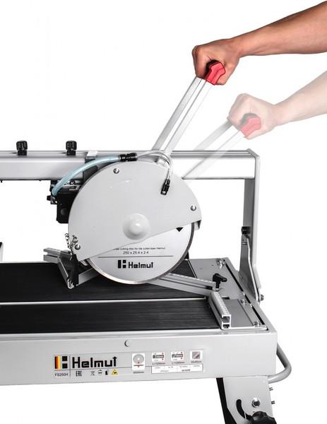 Изображение товара Плиткорез электрический Helmut FS250H