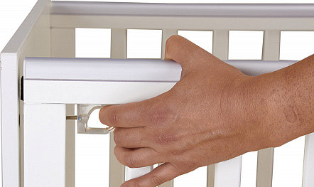 Изображение товара Детская кроватка Polini Kids Simple 342 с маятником / 0003168-17 (белый/натуральный)