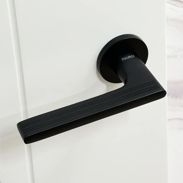 Изображение товара Ручка дверная Rucetti RAP 26 SLIM-R BL (черный)