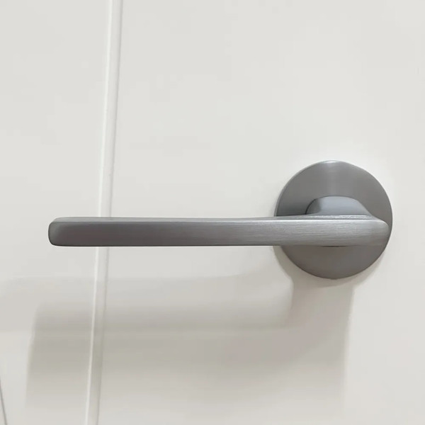 Изображение товара Ручка дверная Rucetti RAP 26 SLIM-R SC (матовый хром)