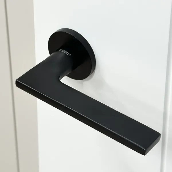 Изображение товара Ручка дверная Rucetti RAP 31 SLIM-R BL (черный)