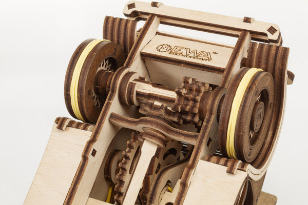 Изображение товара Автомобиль игрушечный EWA Ferdinand