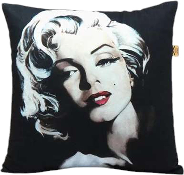 Изображение товара Подушка декоративная MATEX Fantasy. Монро на черном / 31-277 (черный/молочный)