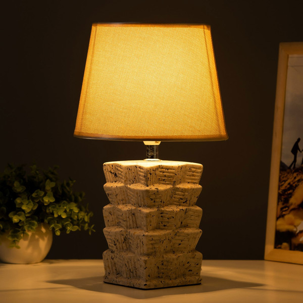 Изображение товара Прикроватная лампа Risalux Айлин 9947699 (бежевый)