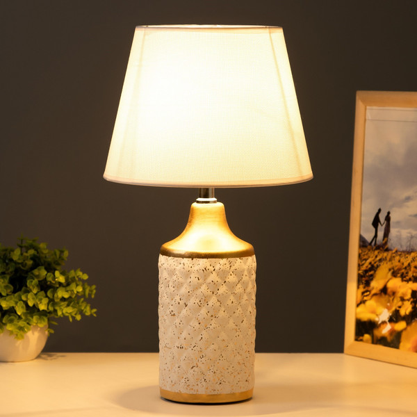 Изображение товара Прикроватная лампа Risalux Аннет 9925618 (белый/золото)