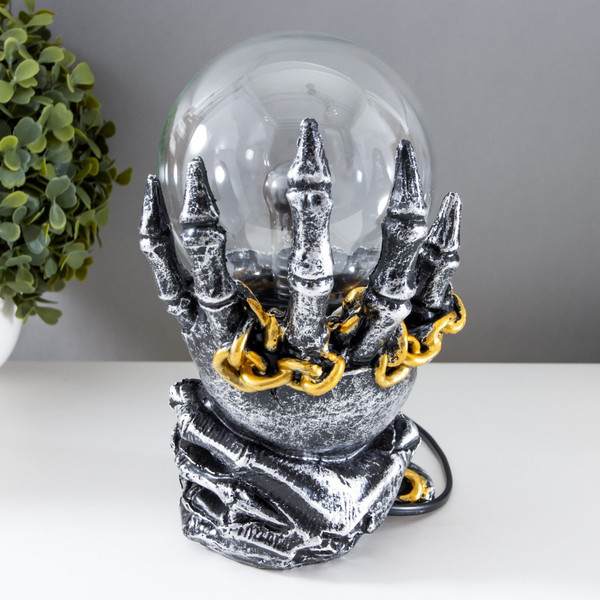 Изображение товара Декоративное освещение Risalux Плазменный шар Череп с цепью 1379705