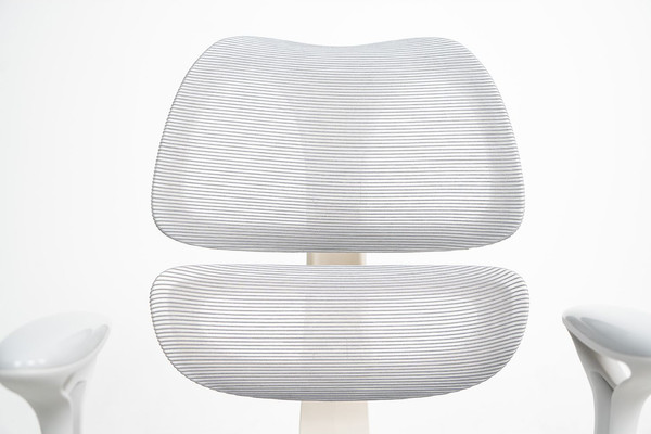 Изображение товара Кресло детское Ergosmart Antey (серый/розовый чехол)