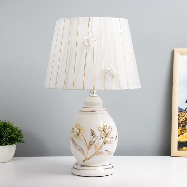 Изображение товара Прикроватная лампа Risalux 16778/1 / 7064385 (белый/золото)