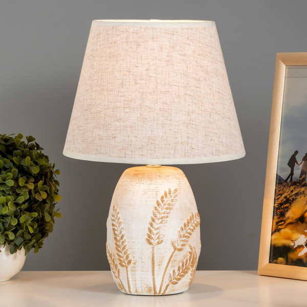 Изображение товара Прикроватная лампа Risalux Шервуд 7828480 (белый/золото)