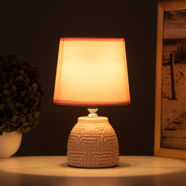 Изображение товара Прикроватная лампа Risalux Давид 10418656 (розовый)