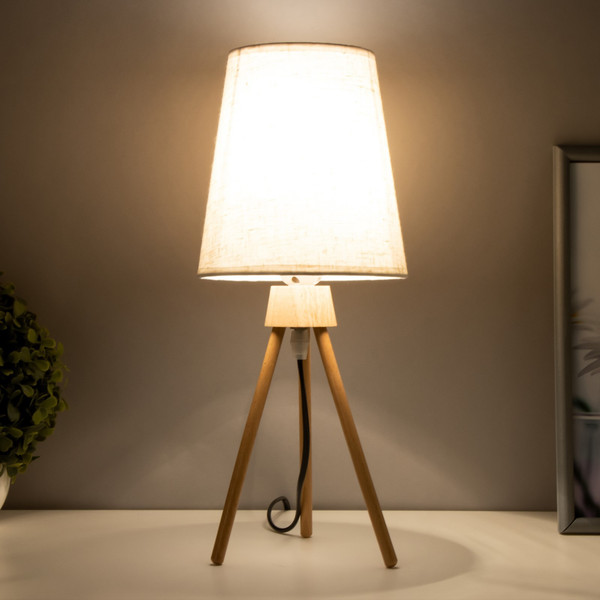 Изображение товара Прикроватная лампа Risalux Илария 7828501 (светлое дерево)