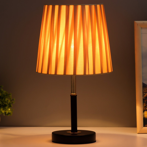 Изображение товара Прикроватная лампа Risalux Риволи 9604912 (черный/золото)