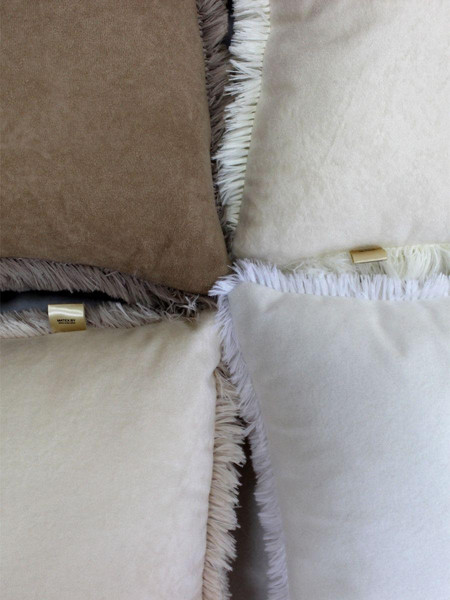 Изображение товара Подушка декоративная MATEX Plush / 53-200 (молочный)