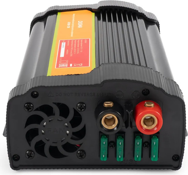 Изображение товара Автомобильный инвертор Digma AI1000-12W