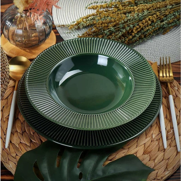 Изображение товара Тарелка столовая обеденная Domenik Emerald Green DMD031