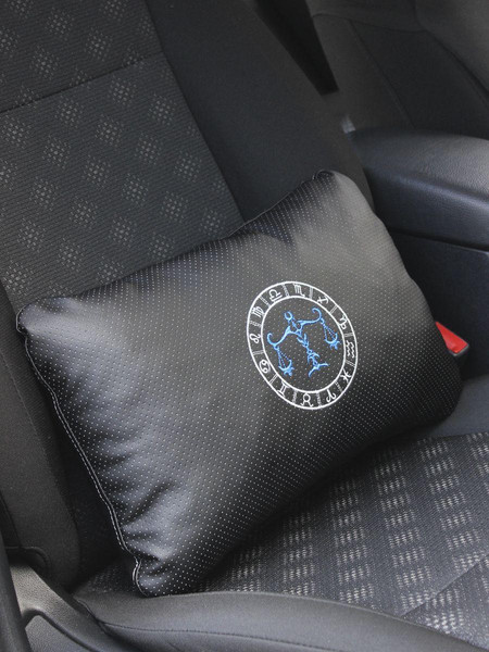 Изображение товара Подушка для автомобиля MATEX Знаки Зодиака. Весы / 27-577 (черный/синий)