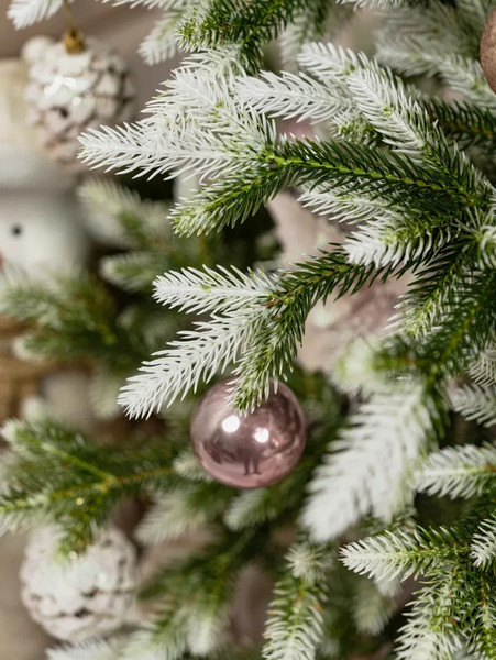 Изображение товара Ель искусственная National Tree Company Форест / ФОР/зл-бел-160 (160см)