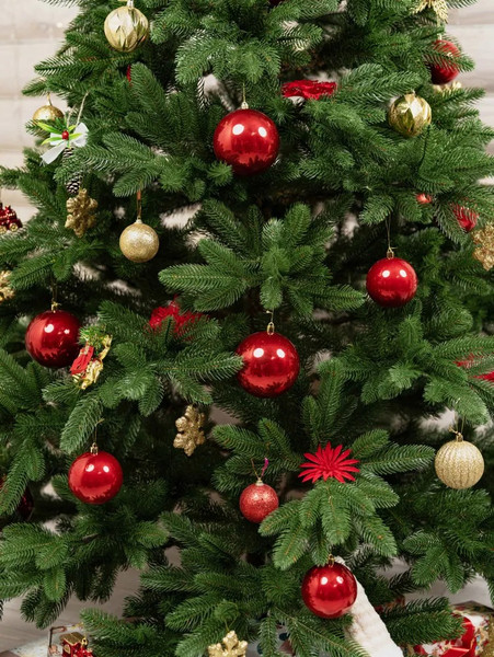 Изображение товара Ель искусственная National Tree Company Графская премиум / ГРАФ/ПР-180 (180см)