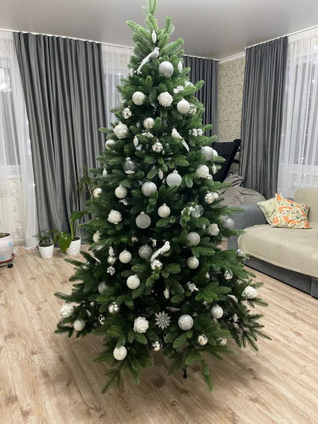 Изображение товара Ель искусственная National Tree Company Графская премиум / ГРАФ/ПР-210 (210см)